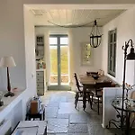Emelia Σπίτι διακοπών