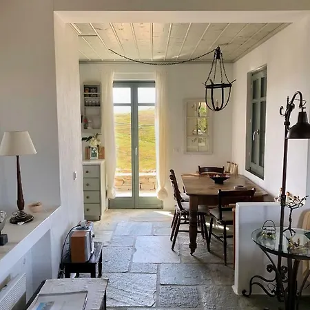 Emelia Holiday home