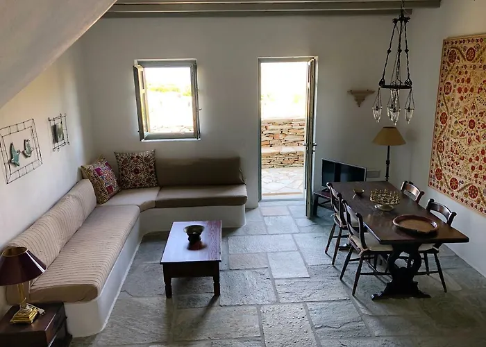 度假居 Emelia Otziás